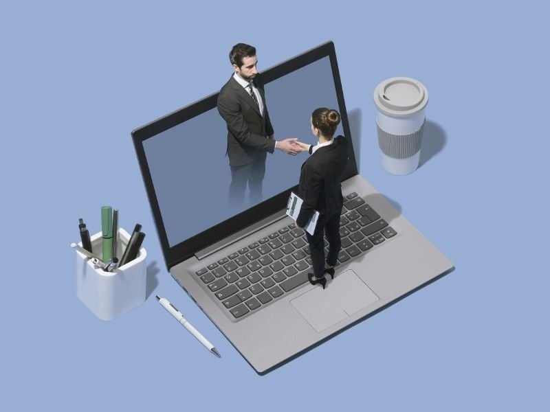 Create an online course for free using digital platforms and easy-to-use tools.