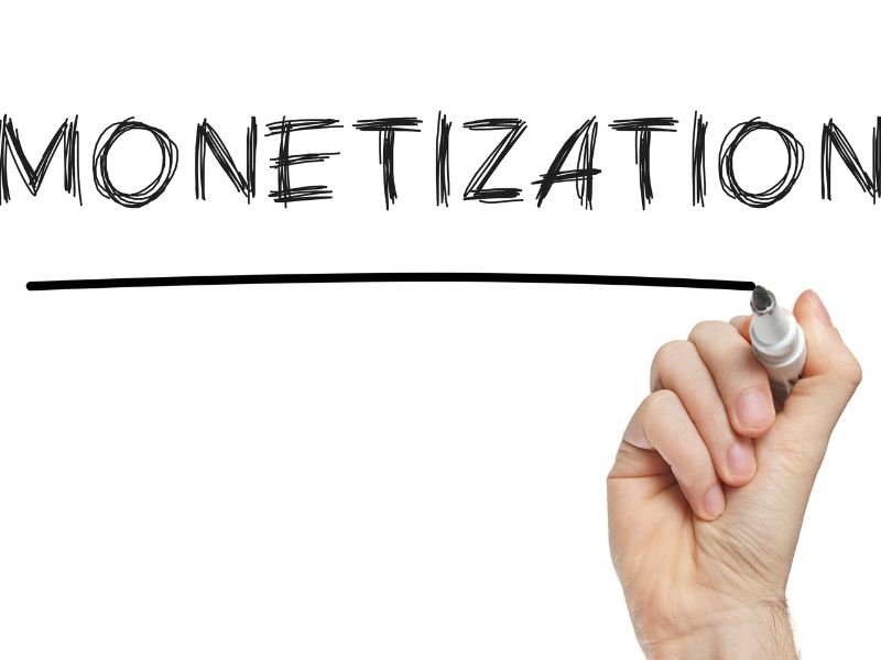 Monetize your writing talent with paid blog posts to earn income online.