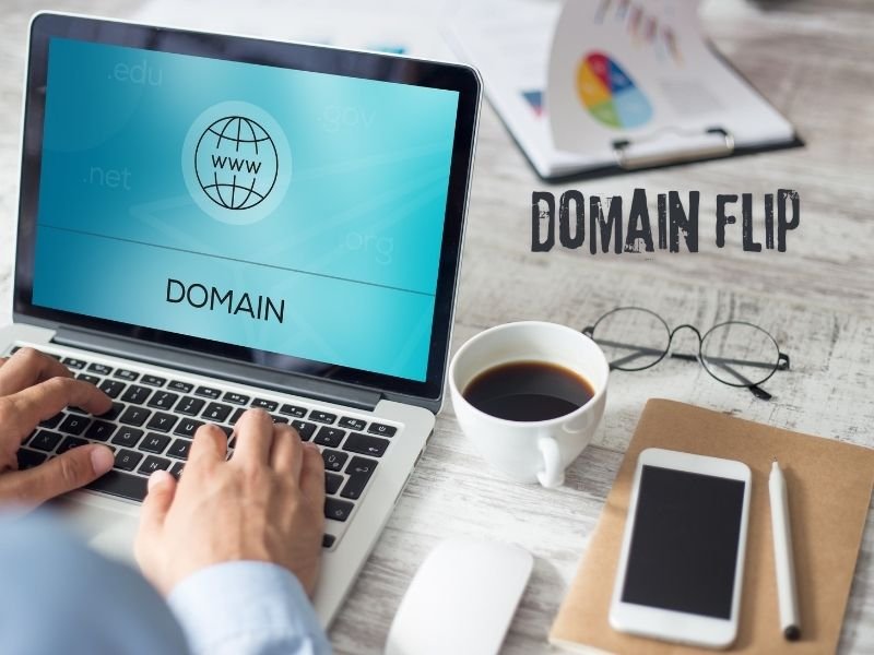 Best domain flipping platforms to buy and sell domains for profit
