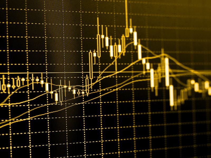 Crypto or stock trading for online earnings