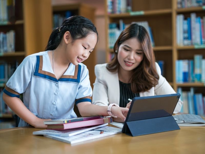 How to earn money by working as a private home tutor.