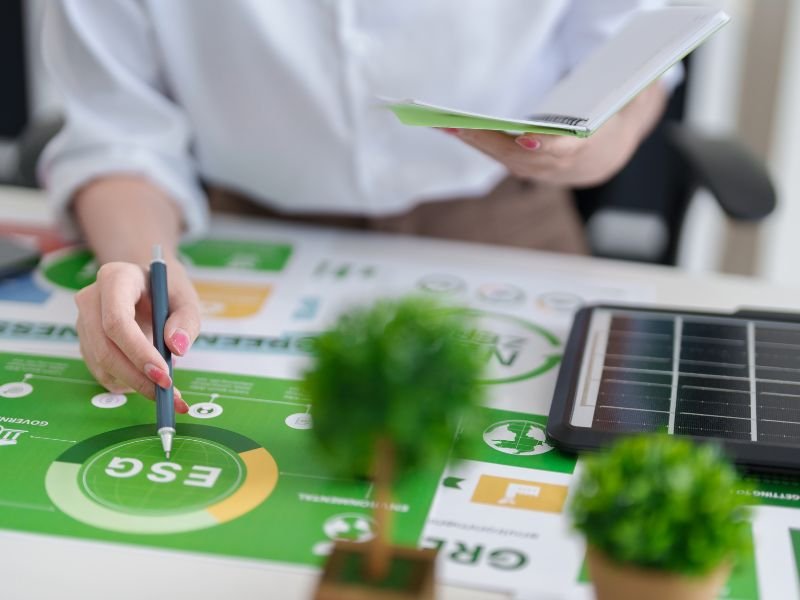 How to earn while making a positive impact with sustainable and ESG investing