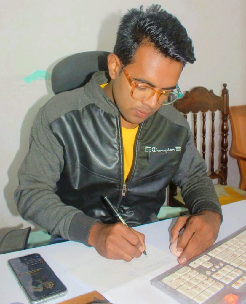 Shams Tabrez strategizing and writing content, planning digital earning tips for blog